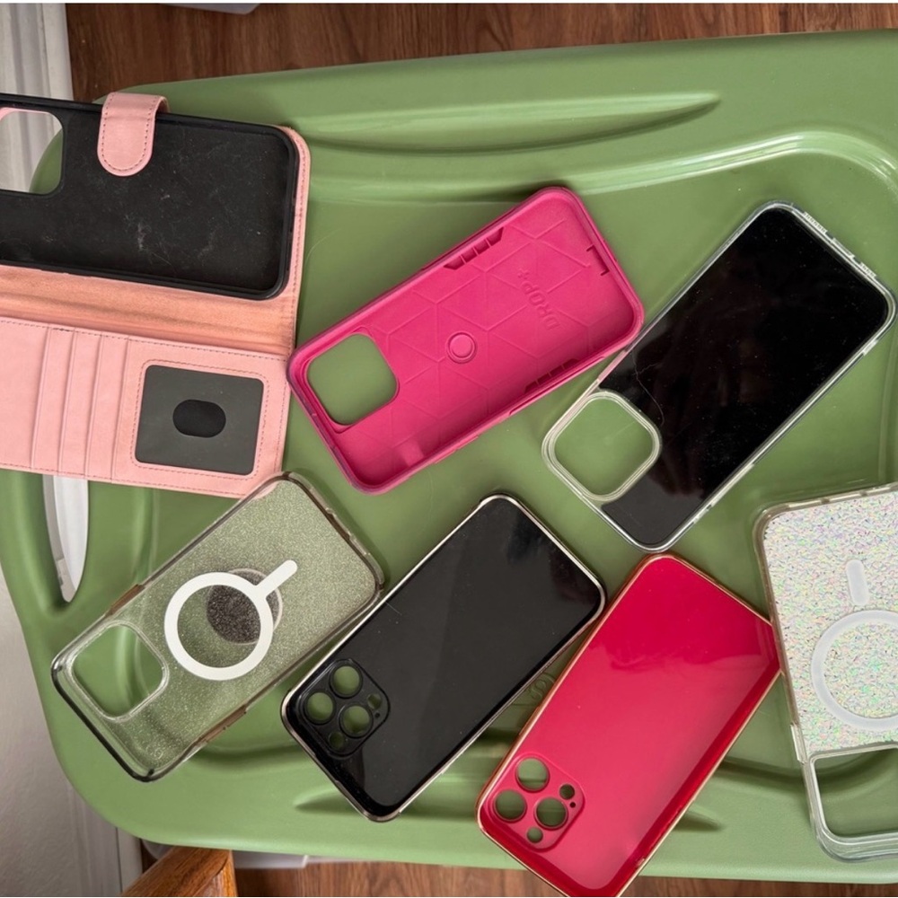 Various iPhone 14 Pro Max Bundle- 10 cases - Picture 2 of 4